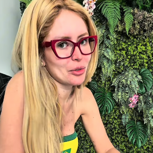 Na última sexta-feira (14) Raffa Rarbbie deixou a web em choque ao compartilhar um vídeo acusando Latino de agressão