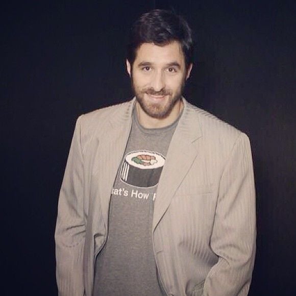 Rafinha Bastos gerou reações diversas com seu pedido de prisão a atores que dentro de novelas cometeram crimes