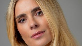 Carolina Dieckmmann internada com infecção renal avançada: entenda detalhes do diagnóstico da doença que levou atriz do filme 'A Viagem' ao hospital às pressas