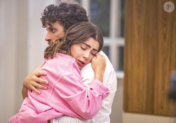 Jade Picon foi alvo de pesadas e grandes críticas ao viver a Chiara da novela 'Travessia'