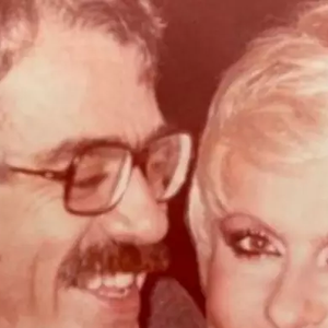 Ana Maria Braga se casou pela primeira vez em 1980. Com Eduardo Pereira de Carvalho, ela teve os dois únicos filhos, Mariana e Pedro