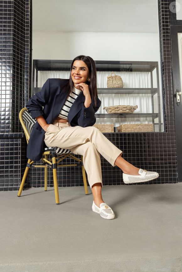 A atriz Vanessa Giácomo é estrela da nova campanha de ComfortFlex para o Outono/Inverno 2025.