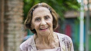 'Você nunca sabe qual o seu dia de ir embora. Procuro viver bem o hoje, tanto comigo quanto com os outros. Mas também não posso dar receitas porque não sei muita coisa. Ainda estou aprendendo': o valioso conselho de Laura Cardoso, já com 9 décadas de vida, dado ao público 7 anos antes de morrer
