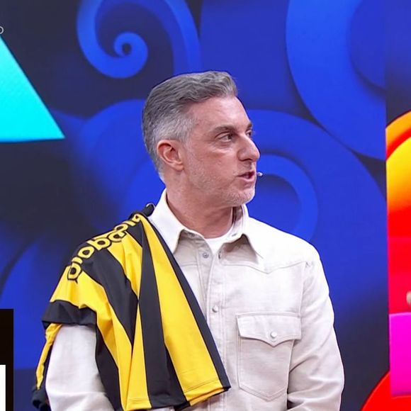 Internautas notaram uma saia-justa entre Cauã Reymond e Luciano Huck