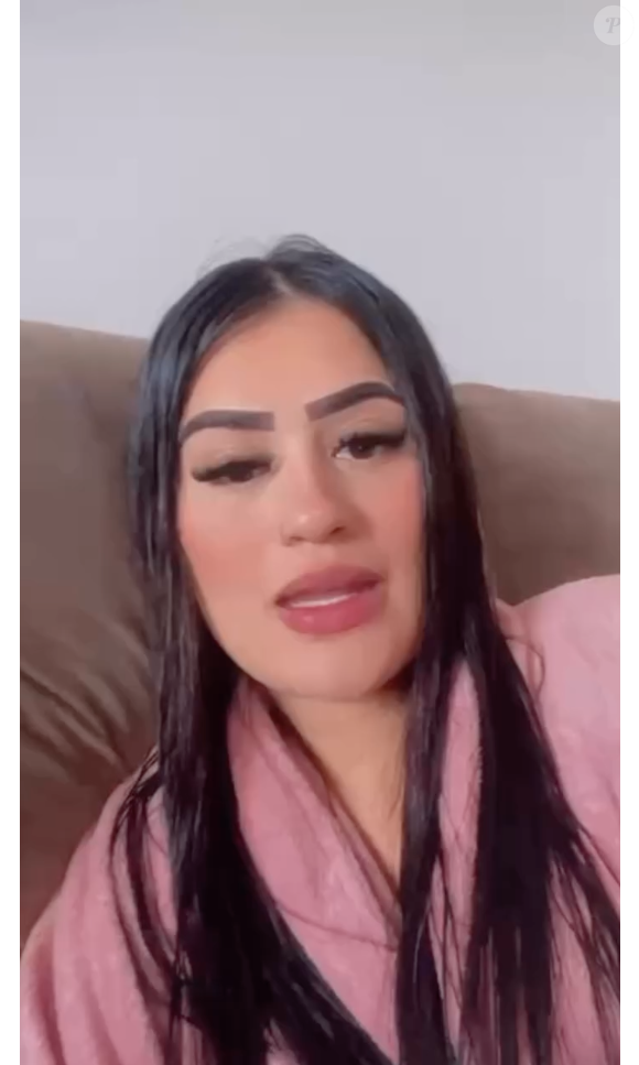 Grávida de 7 meses, Rayne Luiza se pronunciou neste sábado (17), dizendo estar 'de saco cheio' deste assunto