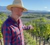 Morte de Sam Neill: ator de 'Jurassic Park' investia em vinhos e era proprietário de uma vinícola, o seu refúgio