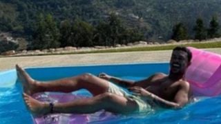 Nem Leblon, nem Barra da Tijuca: mansão de Xamã, de 'Três Graças' em bairro nobre do RJ é puro luxo; imóvel tem piscina gigante e vista privilegiada que deixaria Bagdá com inveja