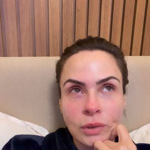 Ana Paula Renault chorou ao revelar que foi o pai quem mostrou a ela a pesquisa que comprovou que mais de 60% dos beneficiários conseguiram deixar o Bolsa Família