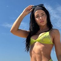 Adeus, abdominais tradicionais: este exercício é muito melhor para definir seu tanquinho