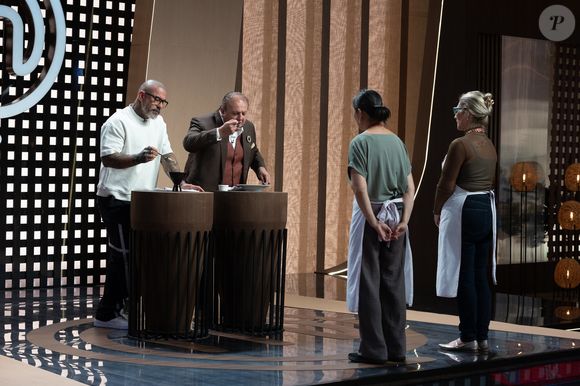 'MasterChef Brasil 2025': Fogaça e Jacquin experimentam as entregas de Gloria e Daniela