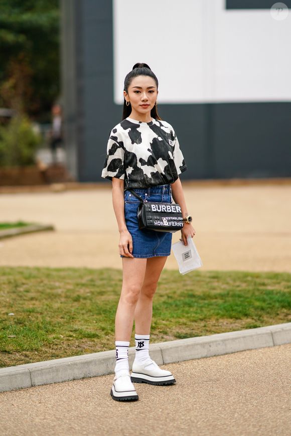 Animal print na medida certa: a estampa de vaca surge de forma sutil e elegante, conquistando até quem costuma fugir de padrões mais ousados