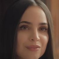 O segredo de beleza simples de Sofia Carson: aos 32 anos, atriz de 'Meu ano em Oxford' é fã de truque também feito por Xuxa e Jade Picon
