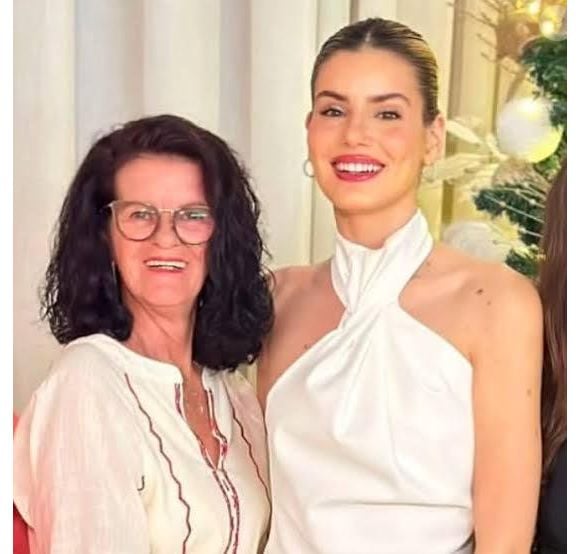 Camila surpreendeu ao falar sobre sua família, e, em especial, sobre sua mãe, Eliane Tavares