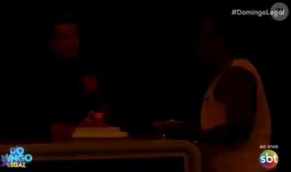 Celso Portiolli comandava o quadro Passa ou Repassa quando a luz apagou totalmente