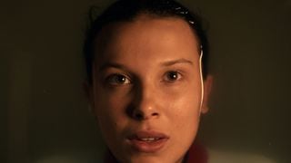 'Não acreditem em tudo o que algum idiota aleatório diz': estrela de 'Stranger Things' se irrita com rumor de 'episódio secreto' enquanto 280 mil fãs assinam abaixo-assinado sobre cenas cortadas