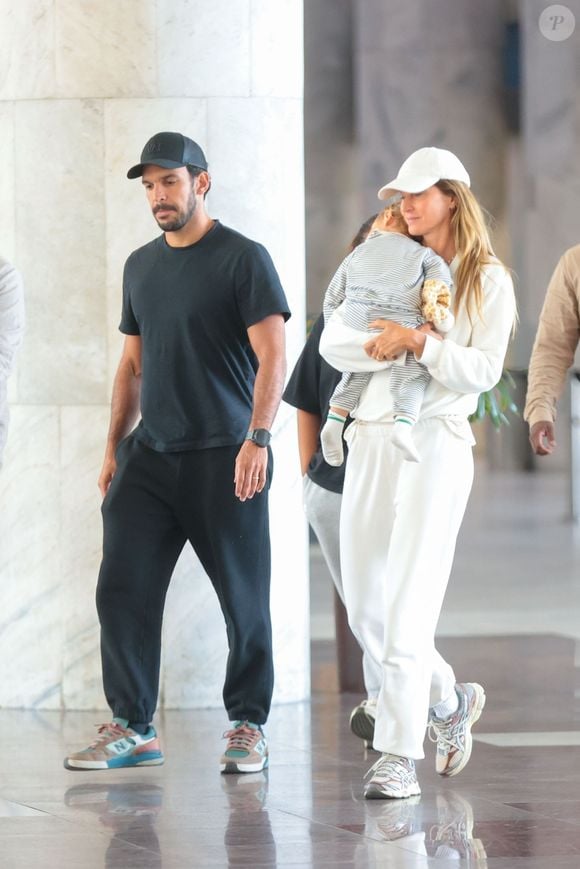 Gisele Bündchen é casada com o instrutor  Joaquim Valente