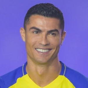 De acordo com relato da ex-garota de programa, eles se encontraram em um hotel em Madrid, mas o jogador nunca confirmou essa versão.