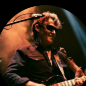 Discreto e talentoso, Rogério Meanda esteve na Blitz desde 2005 e marcou presença em álbuns recentes da banda