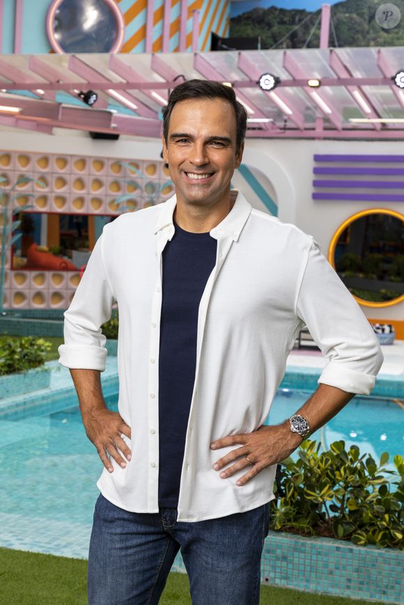 'BBB 26' estreia em janeiro de 2026 e Globo já busca famosos para o time Camarote do reality - Tadeu Schmidt deve seguir no comando
