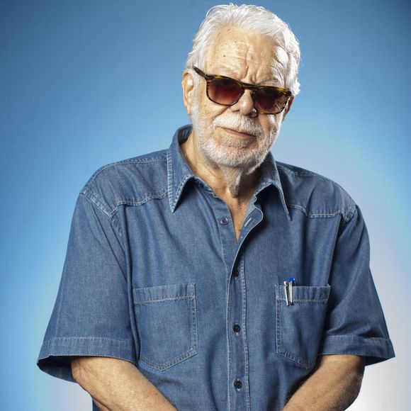 O corpo de Manoel Carlos foi velado no Rio de Janeiro na tarde deste domingo (11)