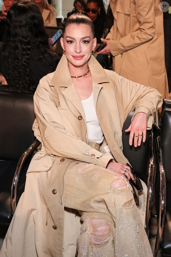 A mudança de Anne Hathaway foi avaliada por um profissional em um vídeo viralizado no TikTok