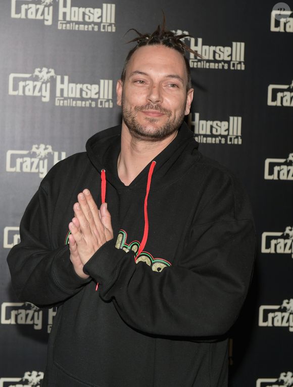 Kevin Federline durante evento em Las Vegas, anos após o fim do casamento com Britney Spears