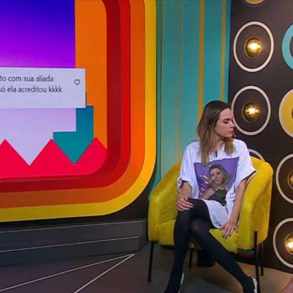 No Multishow, Ana Paula Renault subiu o tom ao comentar a ausência de fotos com Milena e negou esfriamento na amizade
