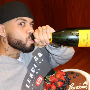 Zé Felipe e Virginia Fonseca fazem viagem internacional para celebrar o aniversário do cantor.