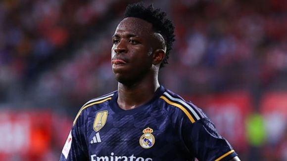 Vai deixar, Virgínia? Vini Jr. é detonado por jornal após eliminação vexatória do Real Madrid: 'Desconectado e desmotivado'