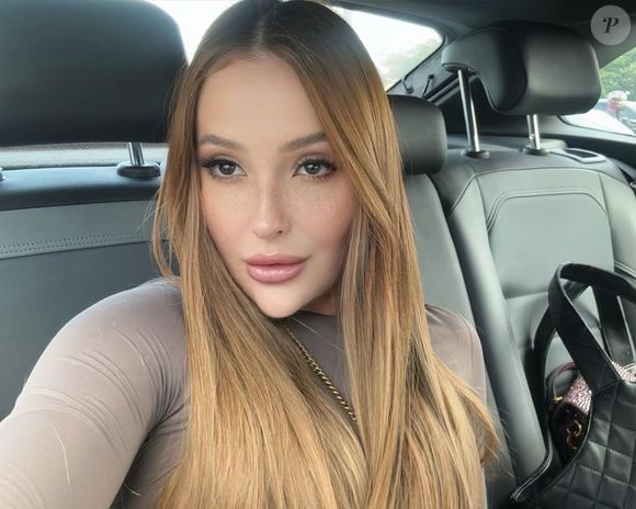 Any Awuada diz ter feito sexo com Neymar sem camisinha durante festa organizada pelo jogador do Santos