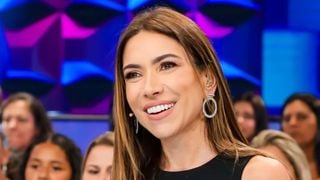 'Sou submissa porque assim ensina a Bíblia', admitiu Patricia Abravanel no primeiro casamento: hoje mulher de Fabio Faria, filha de Silvio Santos se mudou com empresário, filho de pastora, para apartamento de 90m². Detalhes!