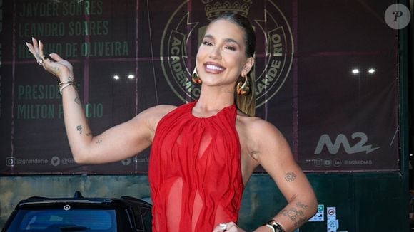 Virgínia coloca quiosque da WePink na quadra da Grande Rio e atitude divide opiniões na web: 'Virou um circo'