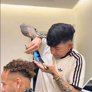 Neymar apostou no retorno do moicano que marcou sua carreira, mas as reações dos internautas dominaram a conversa