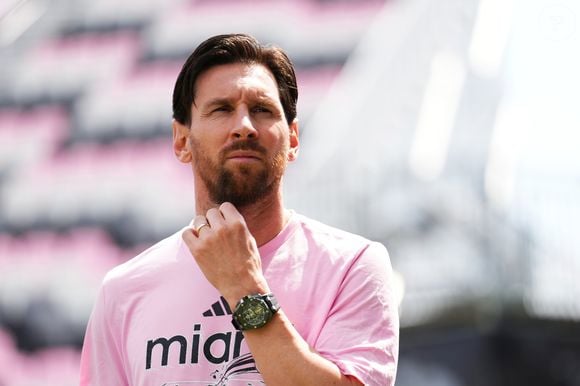 Anos depois, o sobrenome passou por uma nova alteração. Já na Argentina, o filho do tataravô de Messi foi registrado como Federico Cuccittini