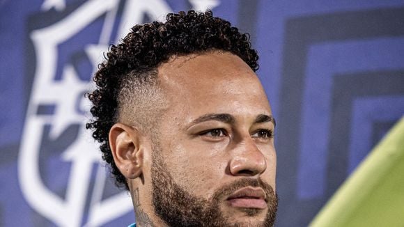 'Chegou a atrapalhar': Neymar recebe nova dura crítica de jornal após volta ao futebol depois de quase 2 meses em derrota para o Flamengo