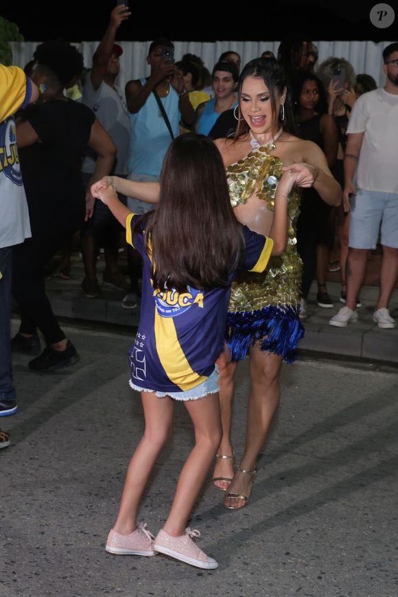 Aos 29 anos, a artista espera sua primeira filha, Sofia, fruto de seu relacionamento com Ricardo Vianna.