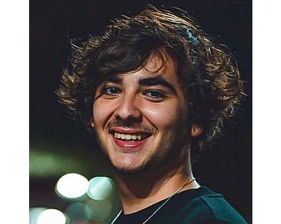 Luca Bueno é o filho caçula de Galvão Bueno, único fruto do casamento com Desirée Soares