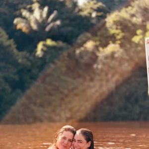 Tati Machado se encontrou com Lexa, durante viagem pelo Amazonas.