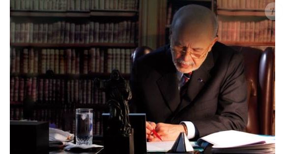 Presidida por Paiva Netto, a Legião da Boa Vontade (LBV) atua em frentes como educação, cultura e assistência social