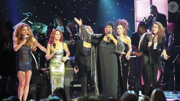 1. VH1 Divas Live (1999) – YouTube - Um encontro lendário de divas como Whitney Houston, Tina Turner e Cher em performances arrebatadoras. Disponível no YouTube é uma viagem nostálgica aos grandes momentos da música pop.