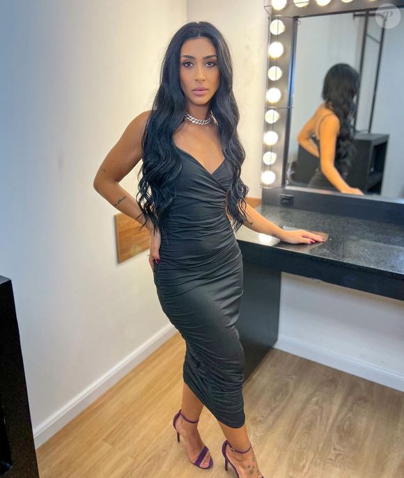 Amanda Djehdian apostou no explante de silicone no final de 2020 e comemorou a melhora de sua saúde