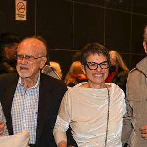 Sandra Annenberg fez raríssima aparição em família, com o pai, marido, Ernesto Paglia, e madrasta