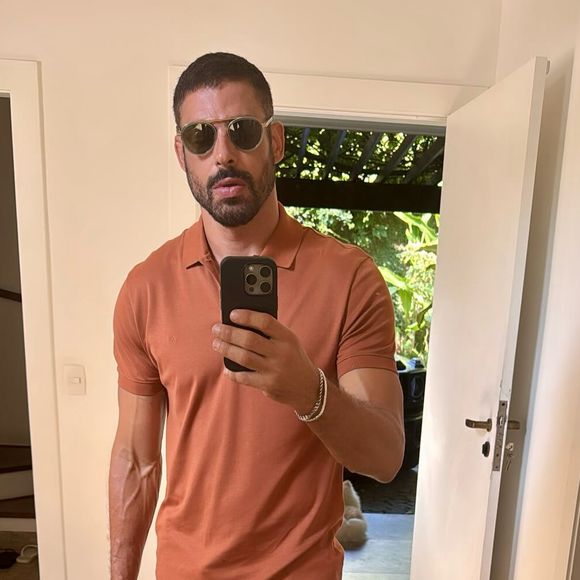 Cauã Reymond permanece na boca do povo por conta das controvérsias nos bastidores de ‘Vale Tudo’