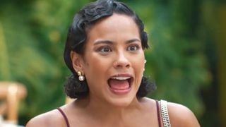Contagem regressiva! Cena inesquecível de 'Vale Tudo' em que Raquel rasga vestido de noiva de Maria de Fátima vai ao ar em menos de um mês; saiba quando