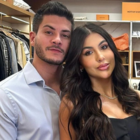 'Eu e o Arthur não estamos mais juntos', grávida do segundo filho, casamento de 3 meses e dívida de R$ 400 mil: Jheny Santucci anuncia separação de Arthur Aguiar e apaga post em seguida