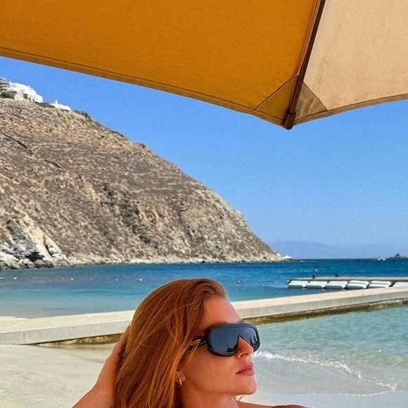 Gostou das fotos? Se inspire em Marina Ruy Barbosa e não tenha medo de exibir seu corpo natural neste verão