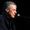 Chico Buarque procura a polícia: ameaça de morte assustadora faz icônico cantor de 82 anos tomar atitude às pressas. 'Adoraria abreviar a vida'
