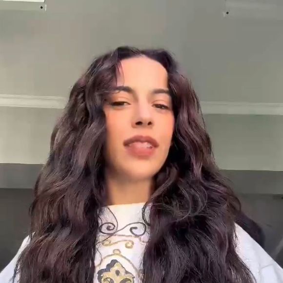 Marina Sena também se posicionou pedindo 'Fora Jonas'