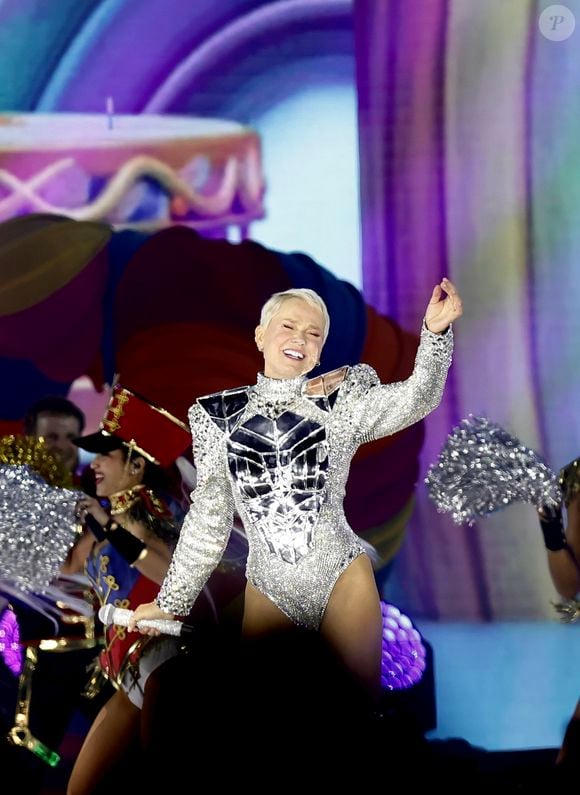 Xuxa realizou o segundo show da turnê 'O Último Voo da Nave' na noite da última sexta-feira (31)