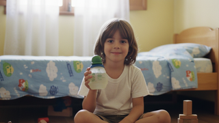 Nos anos 2000, meu luxo era o perfume da Natura do 'Sítio do Picapau Amarelo'; hoje, adulto, descobri o aroma elegante do Stitch na Zara por menos de R$ 90